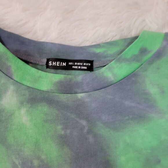 Shein crop  top - Picture 3 of 5